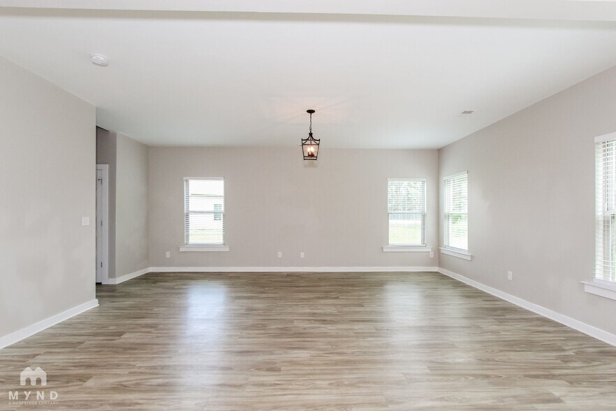 Building Photo - 15534 Tide Water Ct