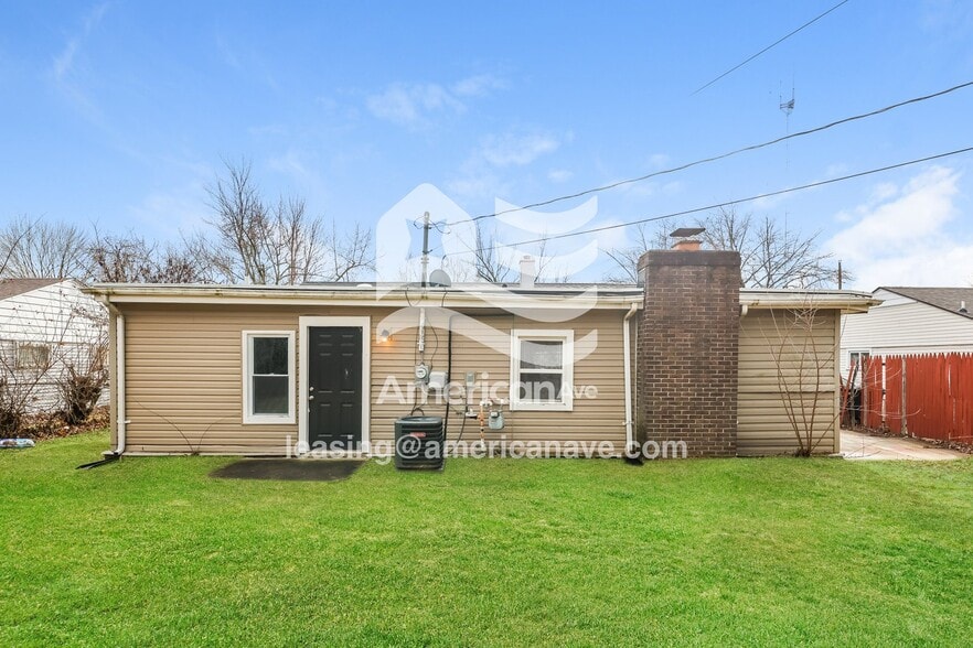 Building Photo - 3921 Palmerston Ave