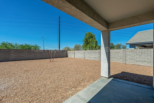 Building Photo - 3032 N 310th Ln