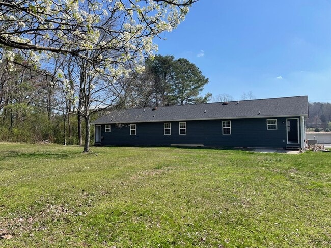 Building Photo - 5025 Bess Moore Rd