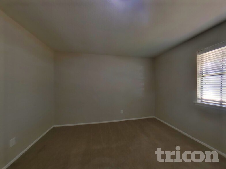 Building Photo - 5515 Fallengate Dr