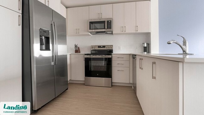 Building Photo - 7301 Lake Bank Lp