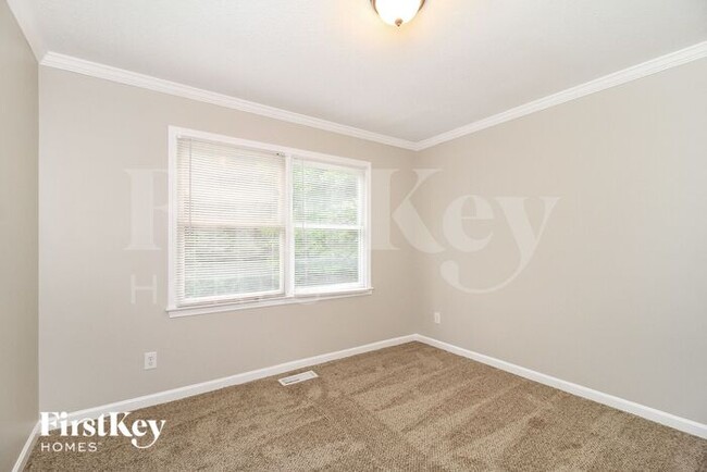 Building Photo - 5010 Promise Land Ct