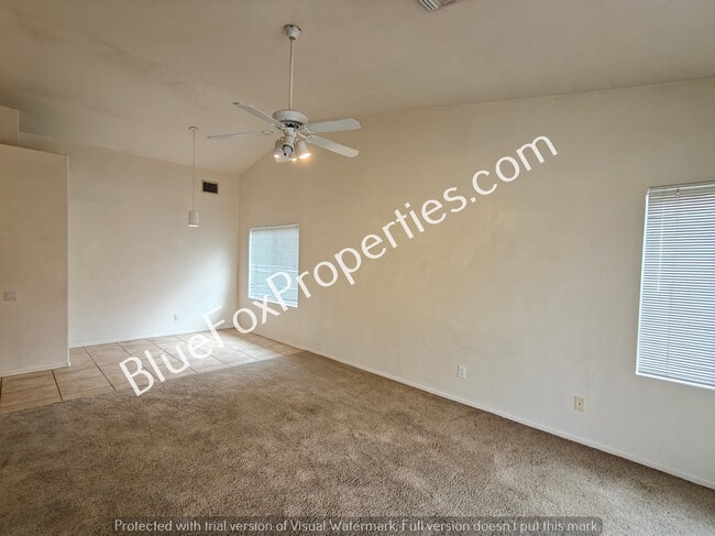 Building Photo - 7600 W Summer Sky Dr