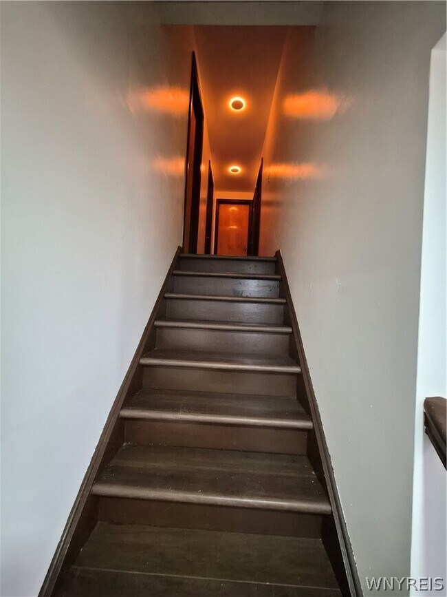 Building Photo - 210 Culpepper Rd