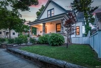 Building Photo - 630 E University St