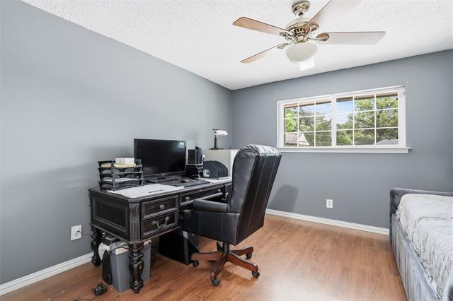 Building Photo - 6545 Lyndon B Johnson Fwy