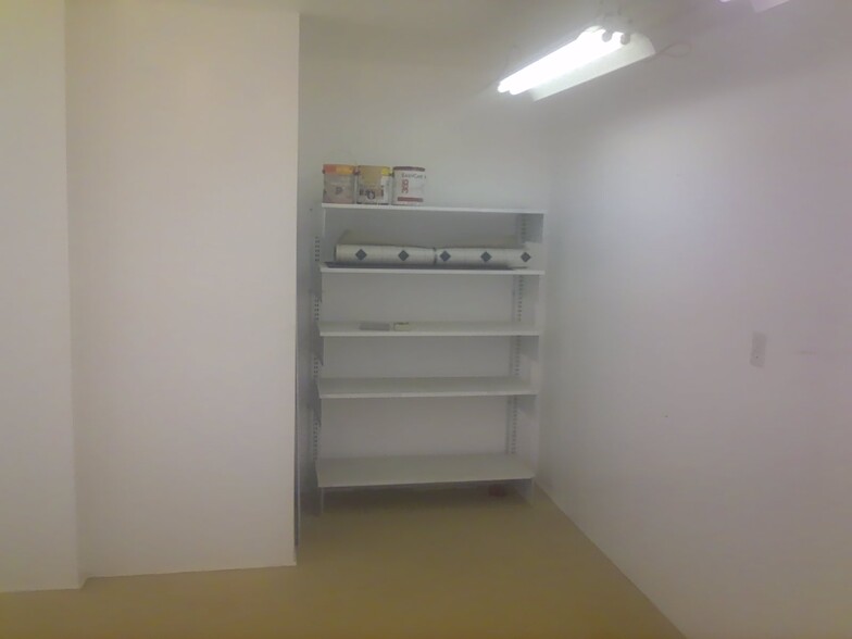 Storage - 327 Adeline St