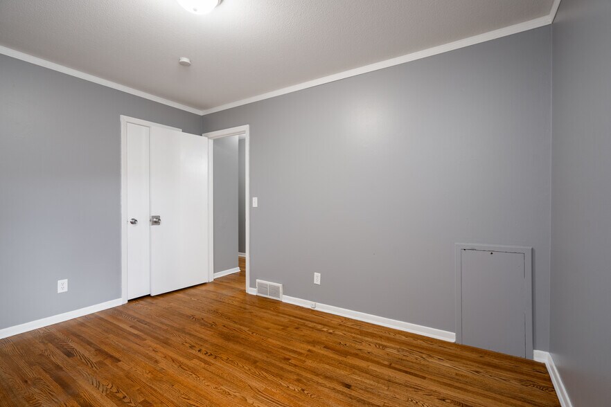 Bedroom 2 - 5312 Hiawatha Ln