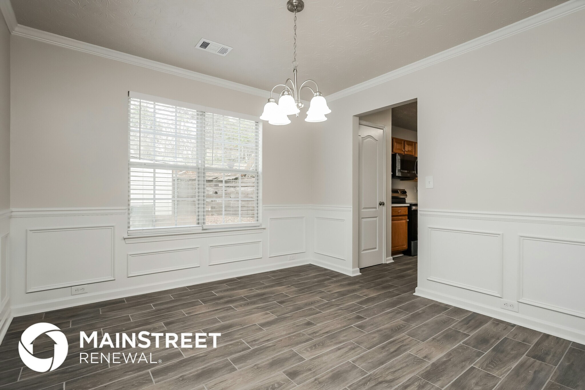 Building Photo - 6384 E Meyer Dr