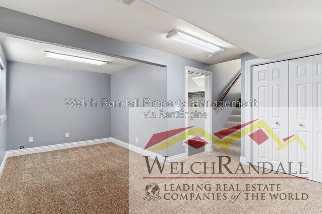 Building Photo - 958 E 750 S