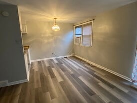 Building Photo - 3416 Ashfield Ln