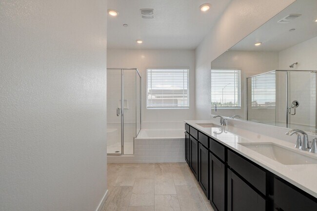 Building Photo - NEW NEXT GEN 4 Bedroom, 2 Story Home in CADENCE!