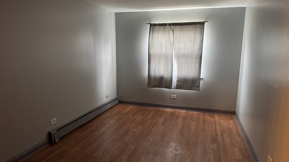 Building Photo - 9970 S 84th Ter