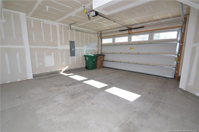 Building Photo - 1248 Channing Park Cir