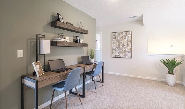 Building Photo - 1221 Ayla Ave