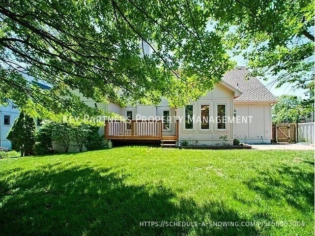 Building Photo - 14281 S Arapaho Dr