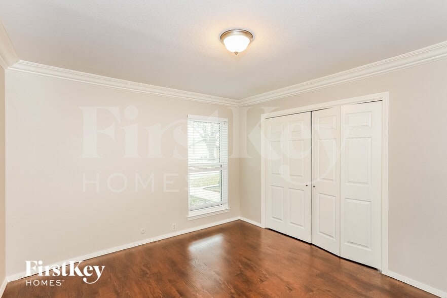 Building Photo - 4504 Francisco Ct