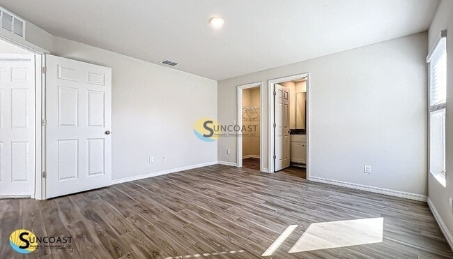 Building Photo - 27170 Jordan Ave