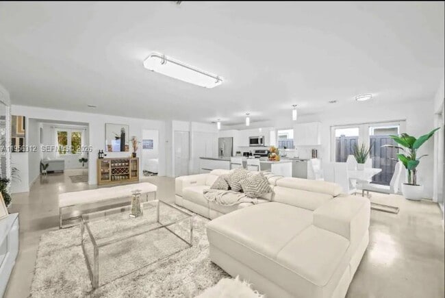 Building Photo - 3427 Frow Ave