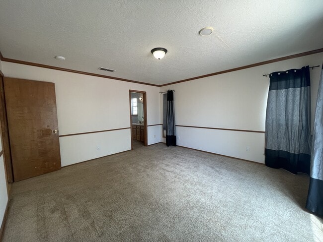 Building Photo - 6308 Montano Pointe Rd NW