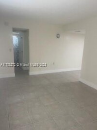 Building Photo - 16150 NE 19th Ct