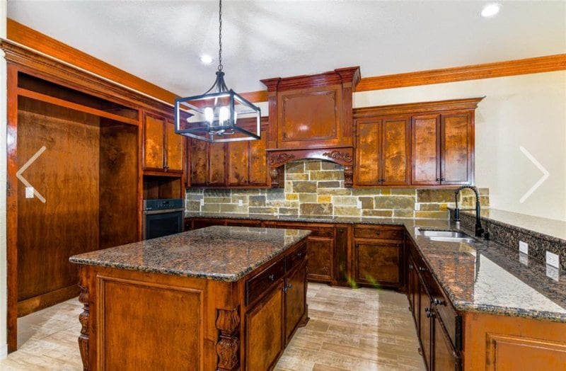 Building Photo - 12446 Willis Waukegan Rd