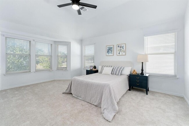 Building Photo - 13508 Campesina Dr