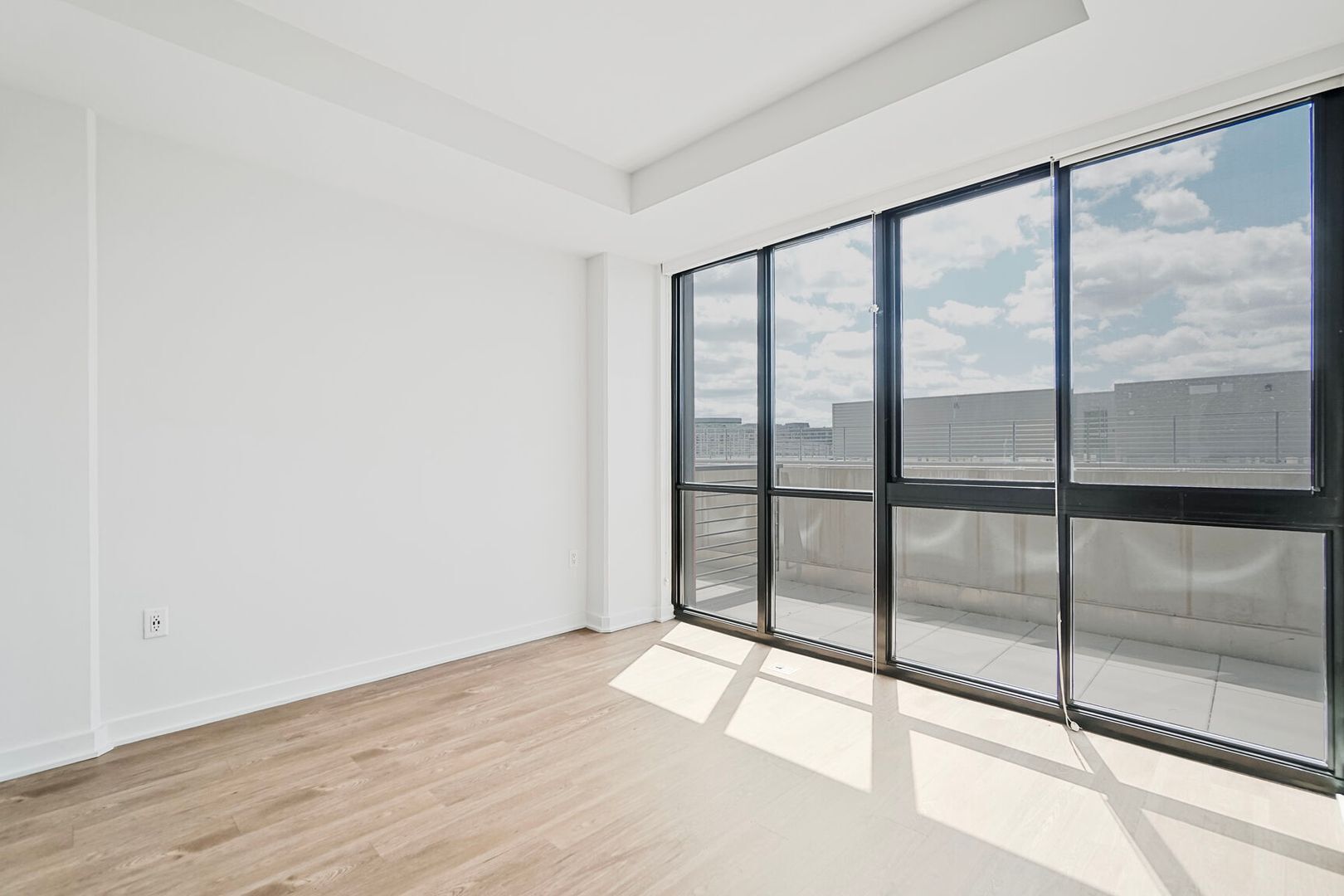Building Photo - 1625 Eckington Pl NE