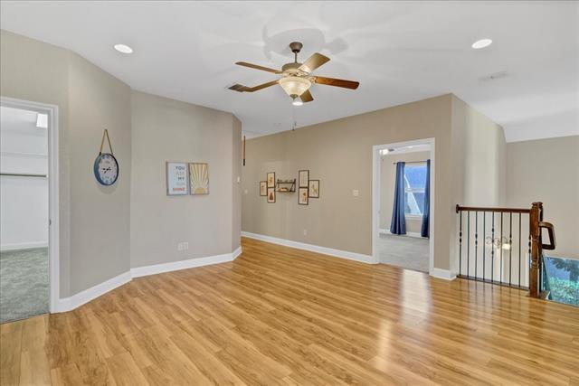 Building Photo - 3300 Fountain Way