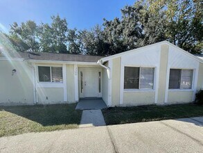 Building Photo - 3208 Saddlebrook Ave