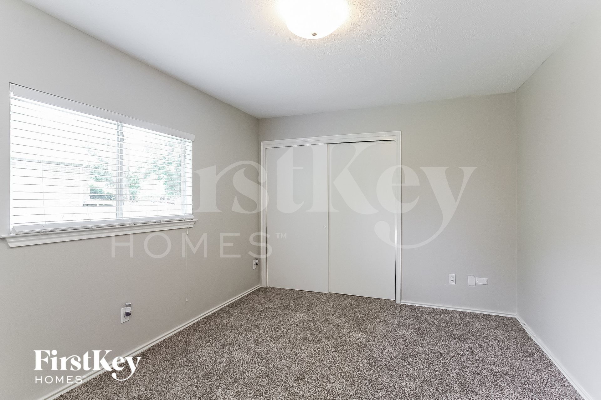 Building Photo - 6007 Weisinger Dr