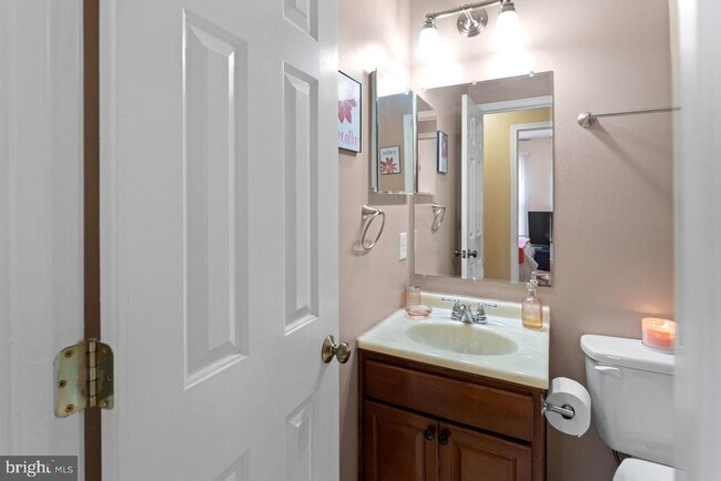 Building Photo - 10603 Eden Brook Dr