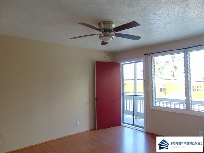 Building Photo - Kapiolani Villa Condo