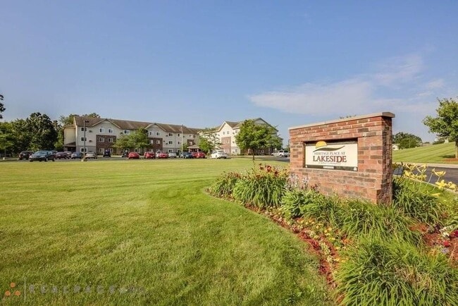 Building Photo - 2900 Heritage Pl