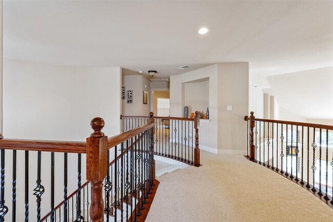 Building Photo - 3808 Avery Woods Ln