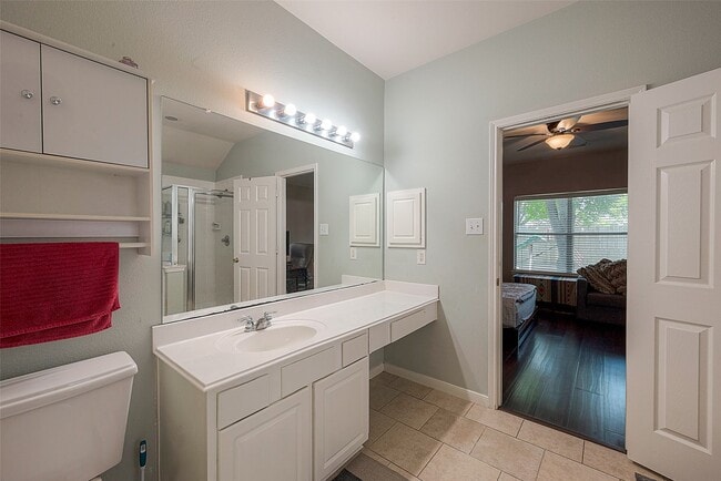 Building Photo - 1602 Rustic Hollow Ln