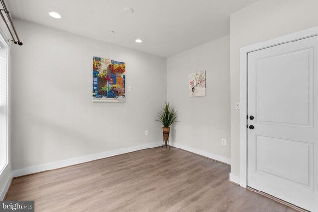 Building Photo - 2419 Auden Dr