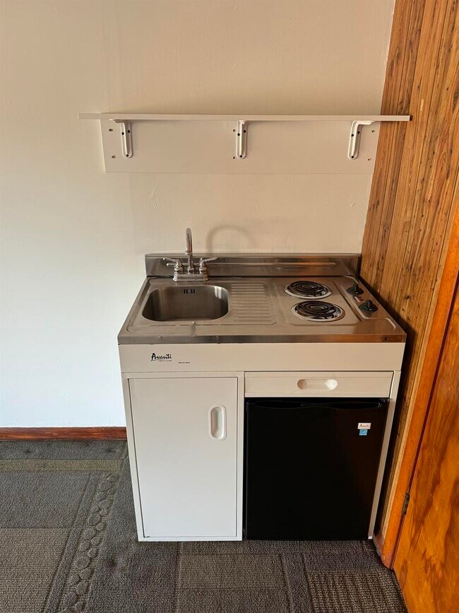 Building Photo - 7528 US-51