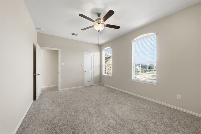 Building Photo - 3502 Fern Creek Ct