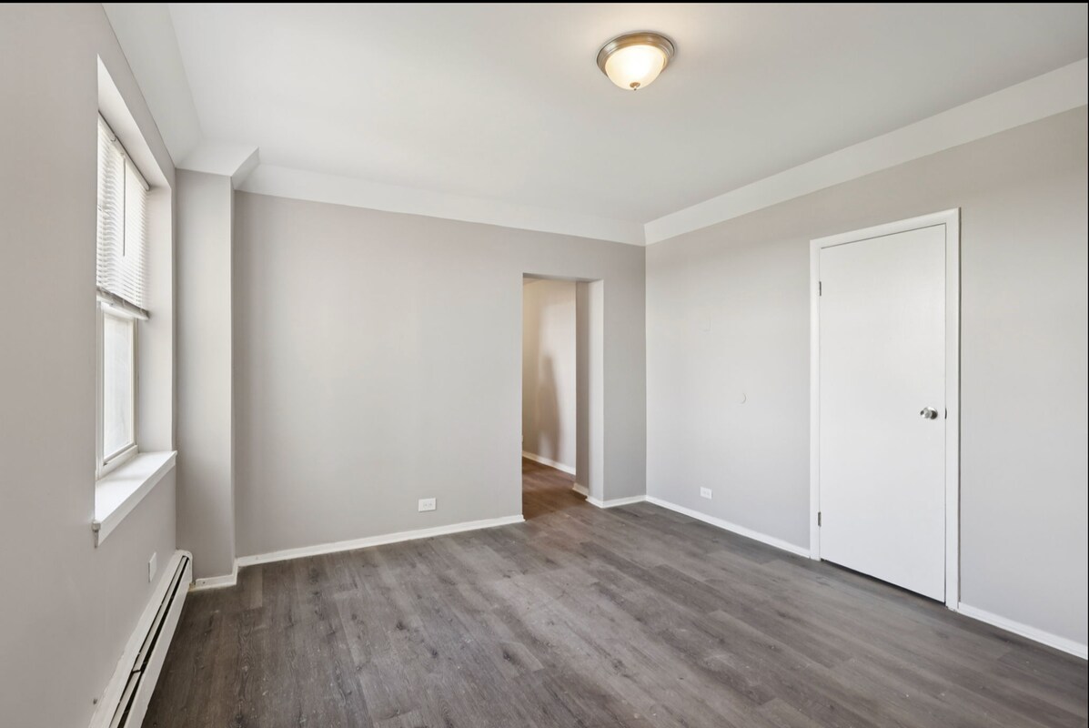 Building Photo - 7144 S Jeffery Blvd