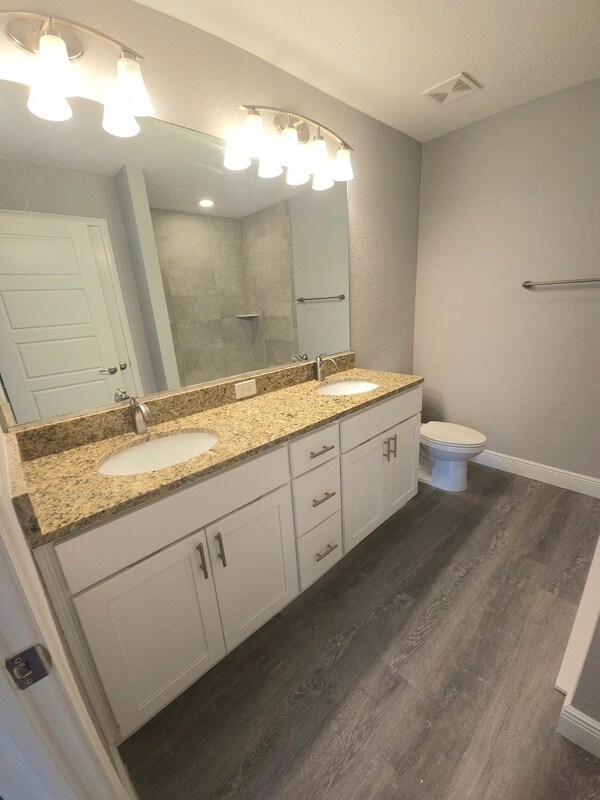 Building Photo - 7 Spruce Loop Way
