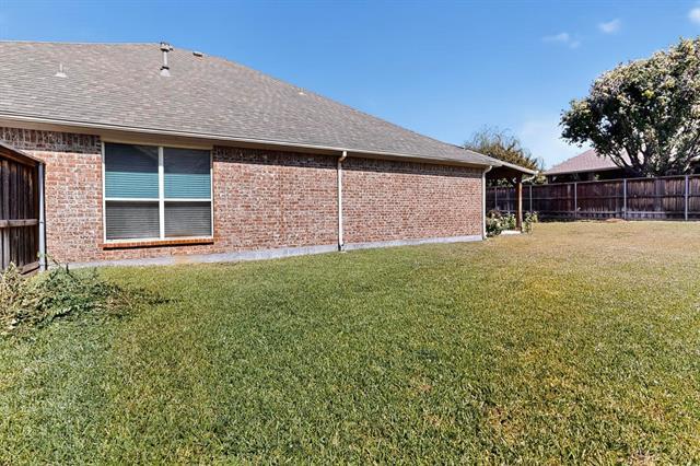Building Photo - 337 Royal Oak Dr