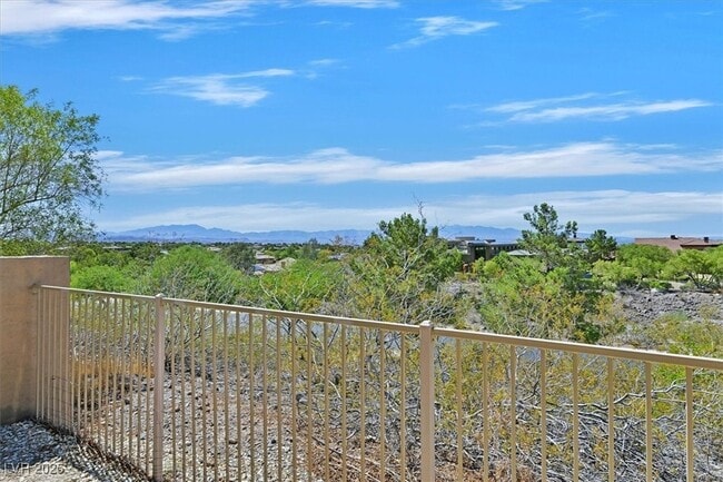 Building Photo - 34 Hunt Valley Trail