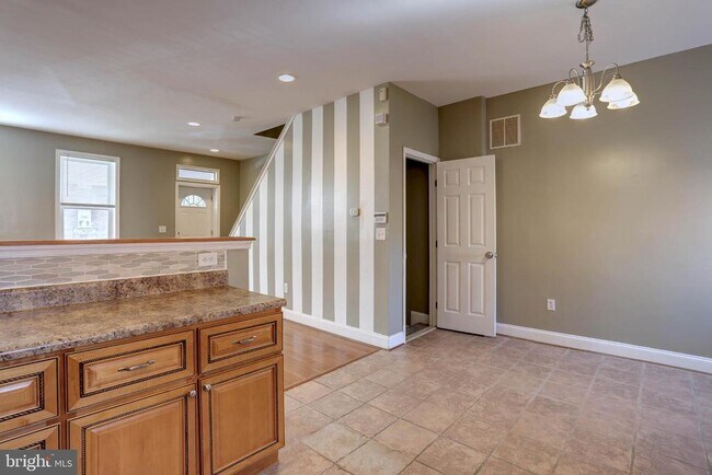 Building Photo - 3706 Harlem Ave