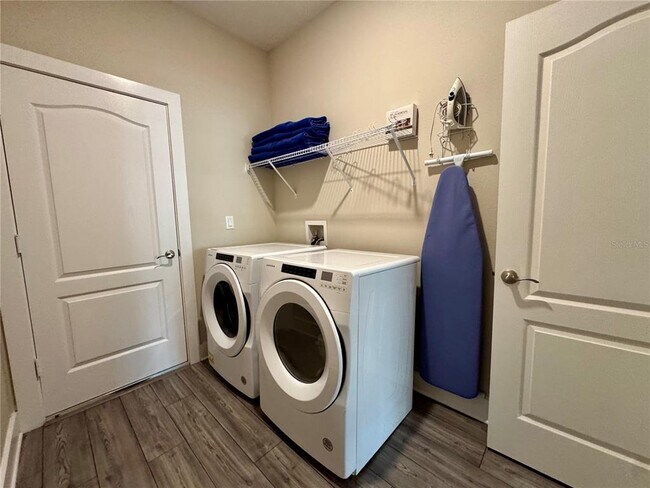 Building Photo - 7955 Boyden Way