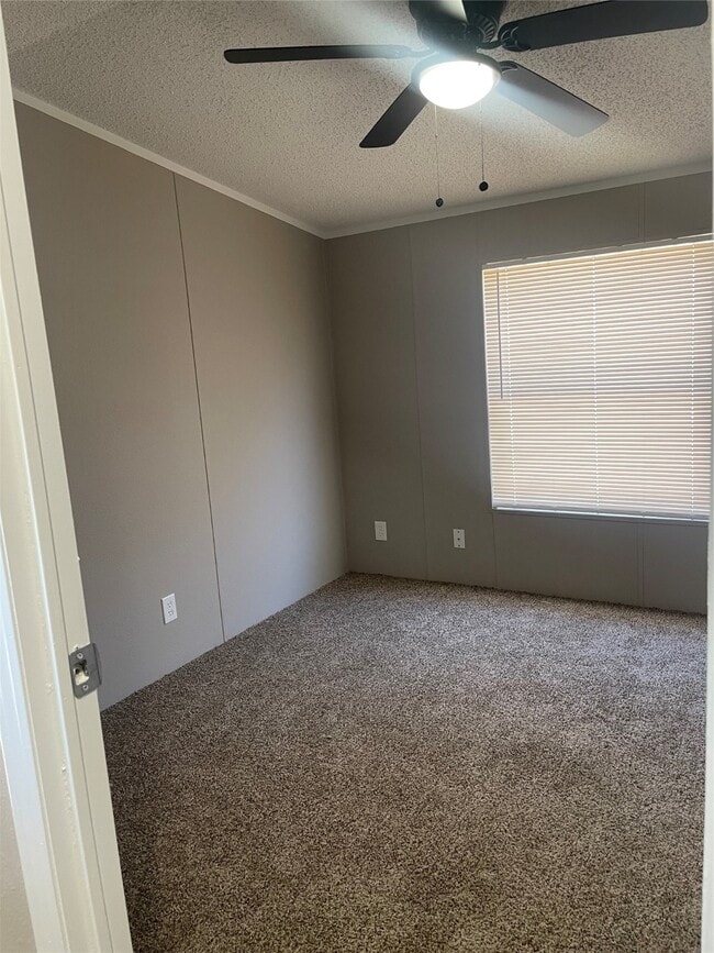 Building Photo - 17881 William Ln