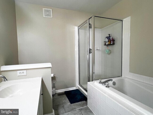 Building Photo - 45498 Whistling Terrace