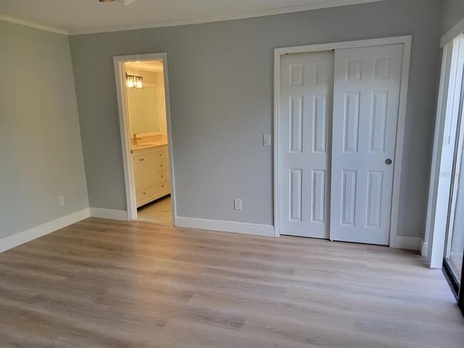 Building Photo - 4093 Shannon Brown Dr