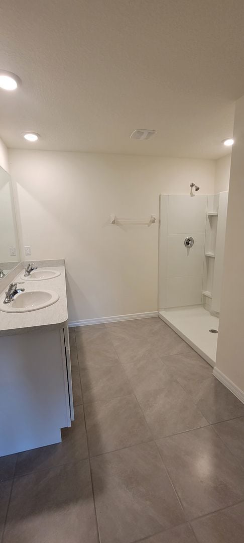 Building Photo - Beautiful New Construction 3/2 in Greyston...